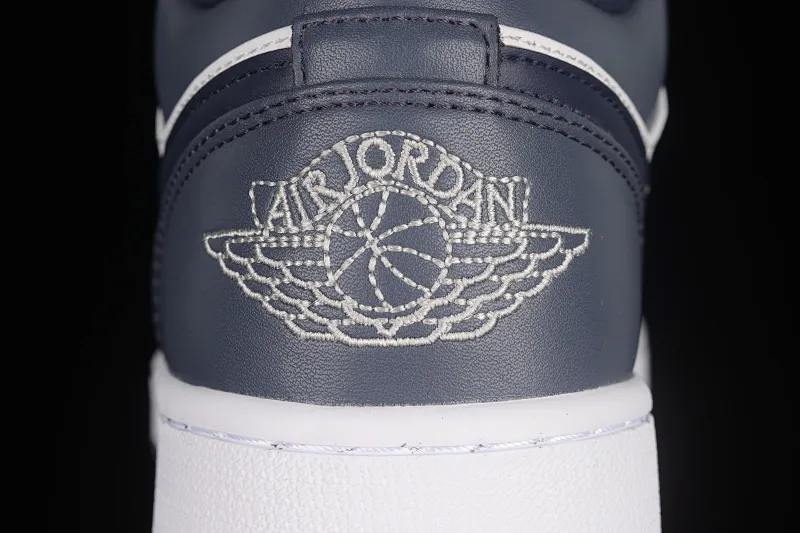 All categories Air Jordan Jordan series basketball shoes Air Jordan 1 Low Air Jordan 1 Low AJ1 Joe 1 navy blue sports culture basketball shoes 553558-414